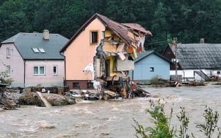 Pomohli jste manželům Rábkovým, kterým při povodních spadl dům
